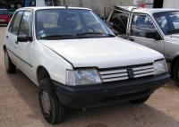 4001-peugeot-205-grd