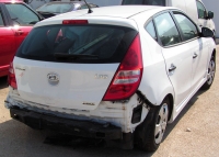 4222-hyundai-i30-crdi