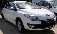 4364-renault-megane-tce-1500-2012