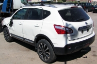 4377-nissan-qashqai-2010-1500-dci