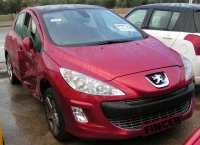 4702-peugeot-308