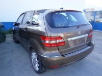 mercedes-b180d-032772