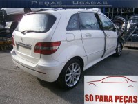 mercedes-b200-a030048