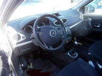 renault-clio-12-032750