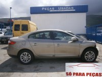 renault-fluence-2010-4275124